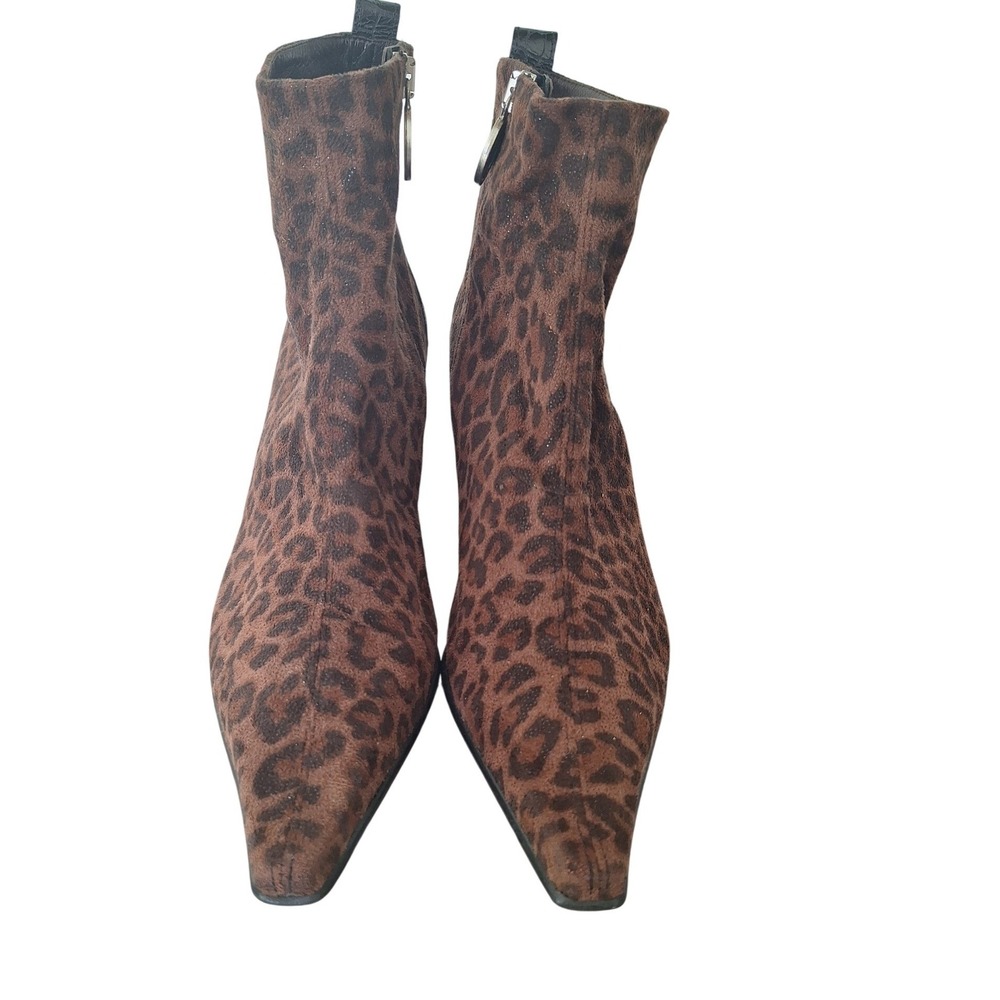Donald J Pliner Women Leopard Suede‎ Leather Heel Boots size 7 M